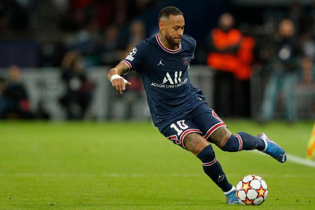 天空预测阿莫林首秀首发：阵型3421