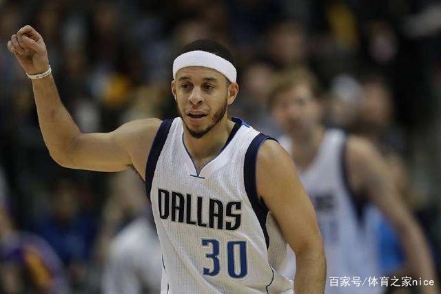 萨哈：曼联需要能在逆境中进球的前锋